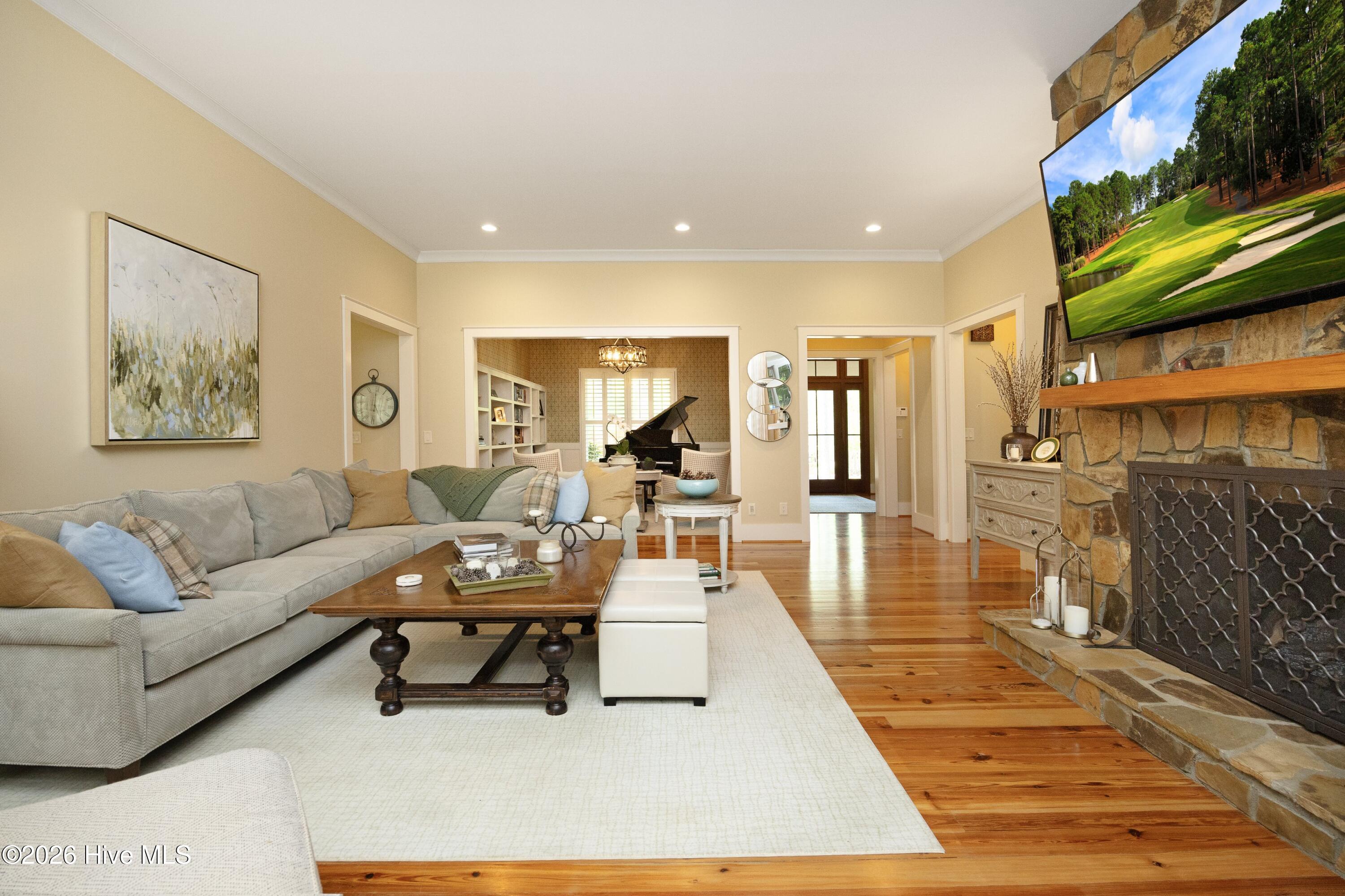 35 Quaker Ridge Road Pinehurst, NC 28374 - Photo 12 of 64 12GreatRoom