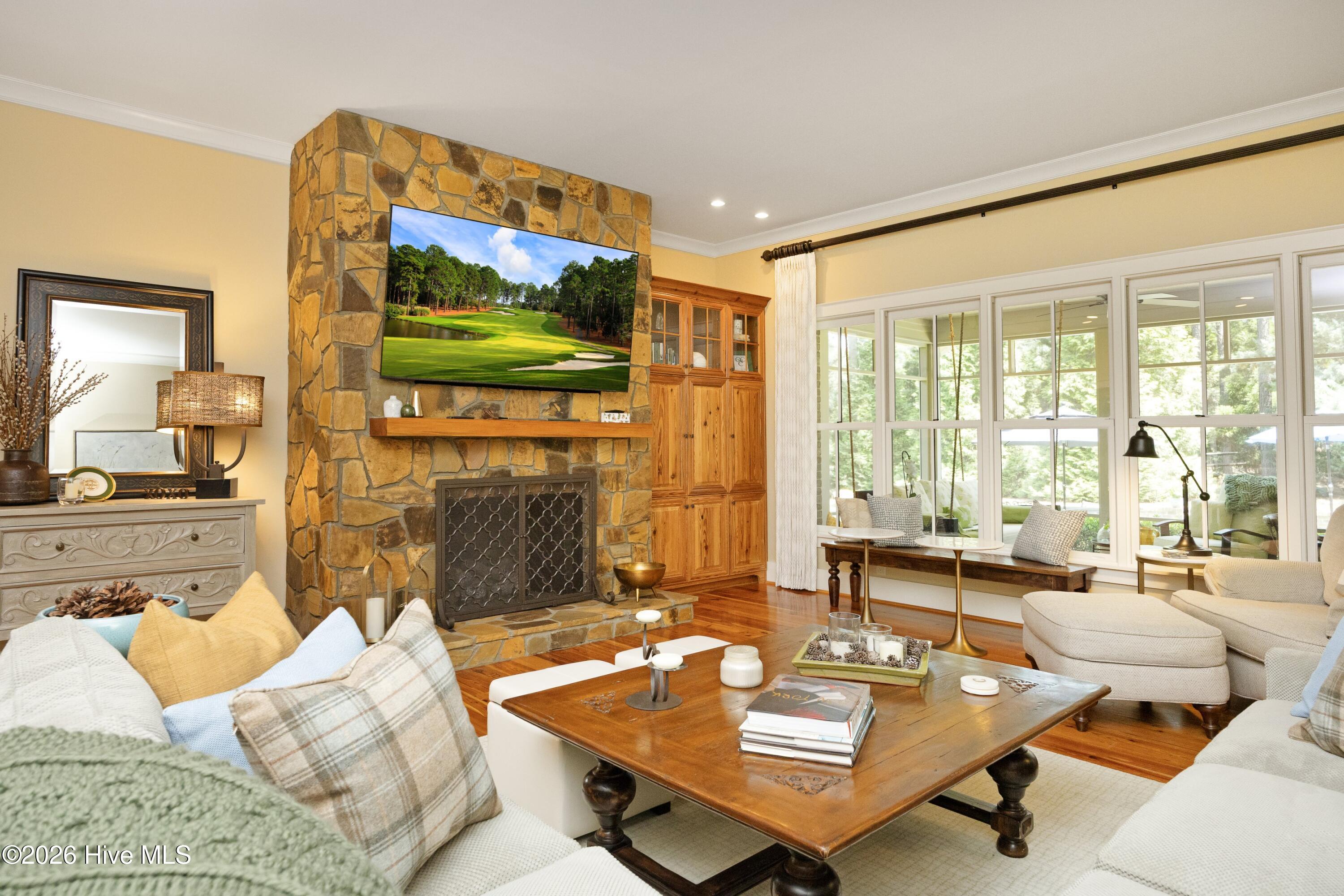 35 Quaker Ridge Road Pinehurst, NC 28374 - Photo 13 of 64 14GreatRoom