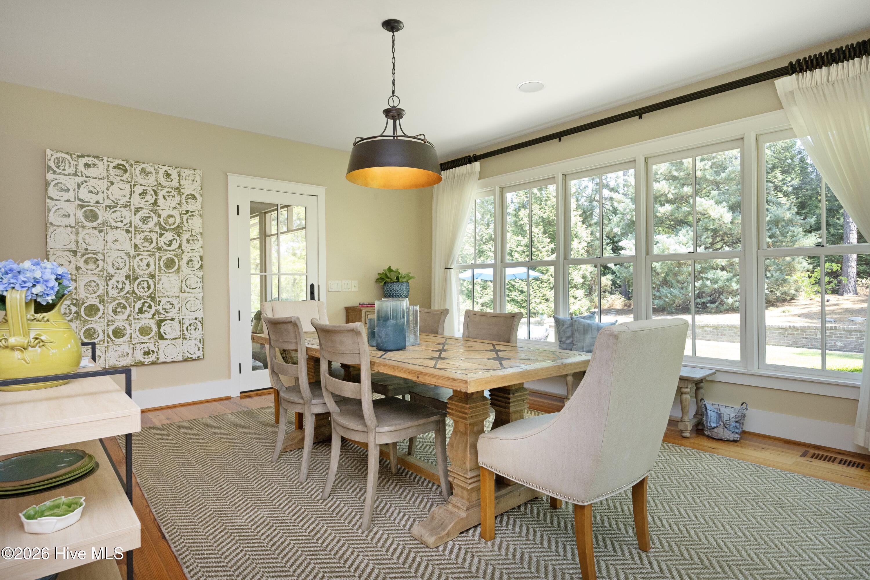 35 Quaker Ridge Road Pinehurst, NC 28374 - Photo 14 of 64 16CasualDining