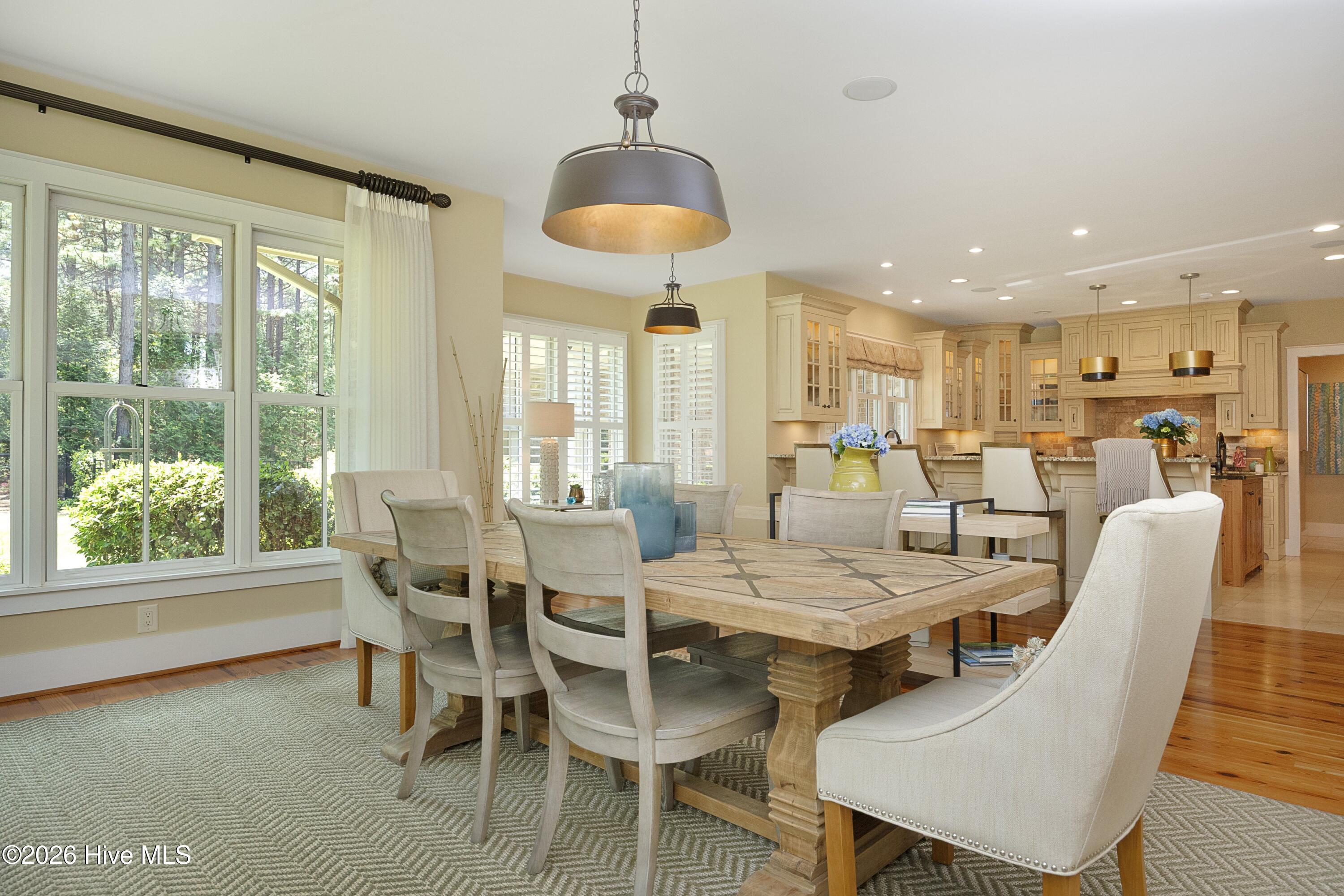 35 Quaker Ridge Road Pinehurst, NC 28374 - Photo 16 of 64 17CasualDining