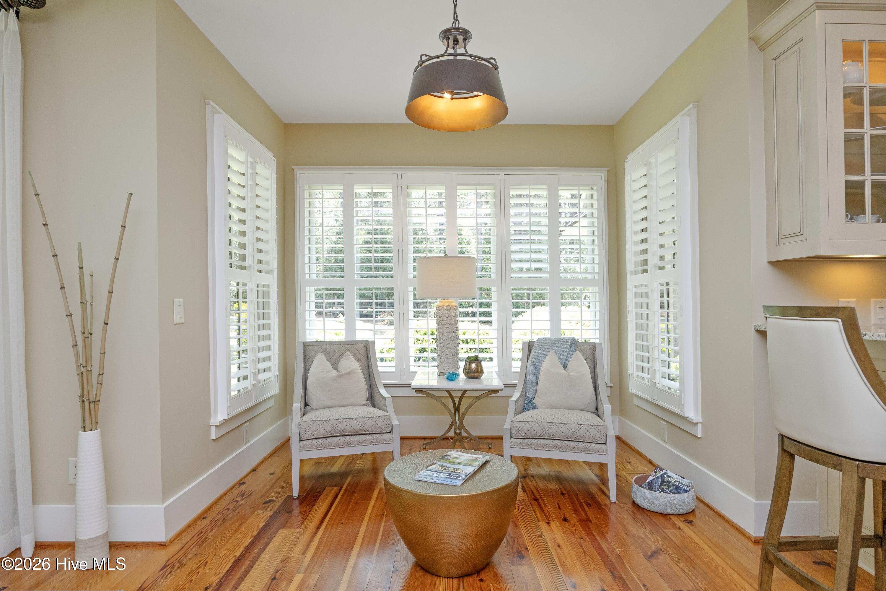 35 Quaker Ridge Road Pinehurst, NC 28374 - Photo 17 of 64 18SunroomNook