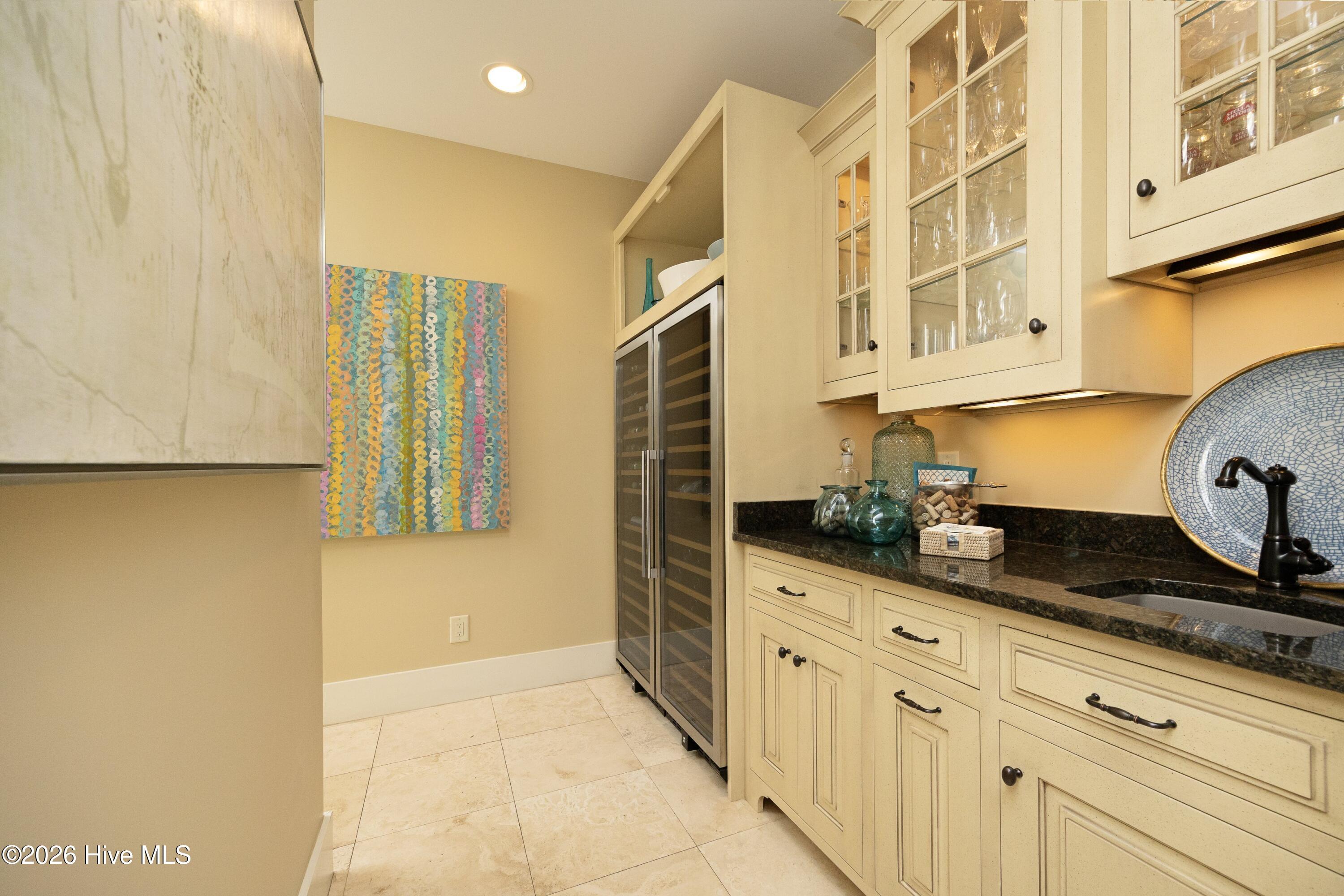 35 Quaker Ridge Road Pinehurst, NC 28374 - Photo 24 of 64 25ButlerPantry