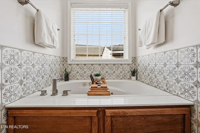 $475,000 | 1343 Paxton Drive, Knoxville, TN 37918