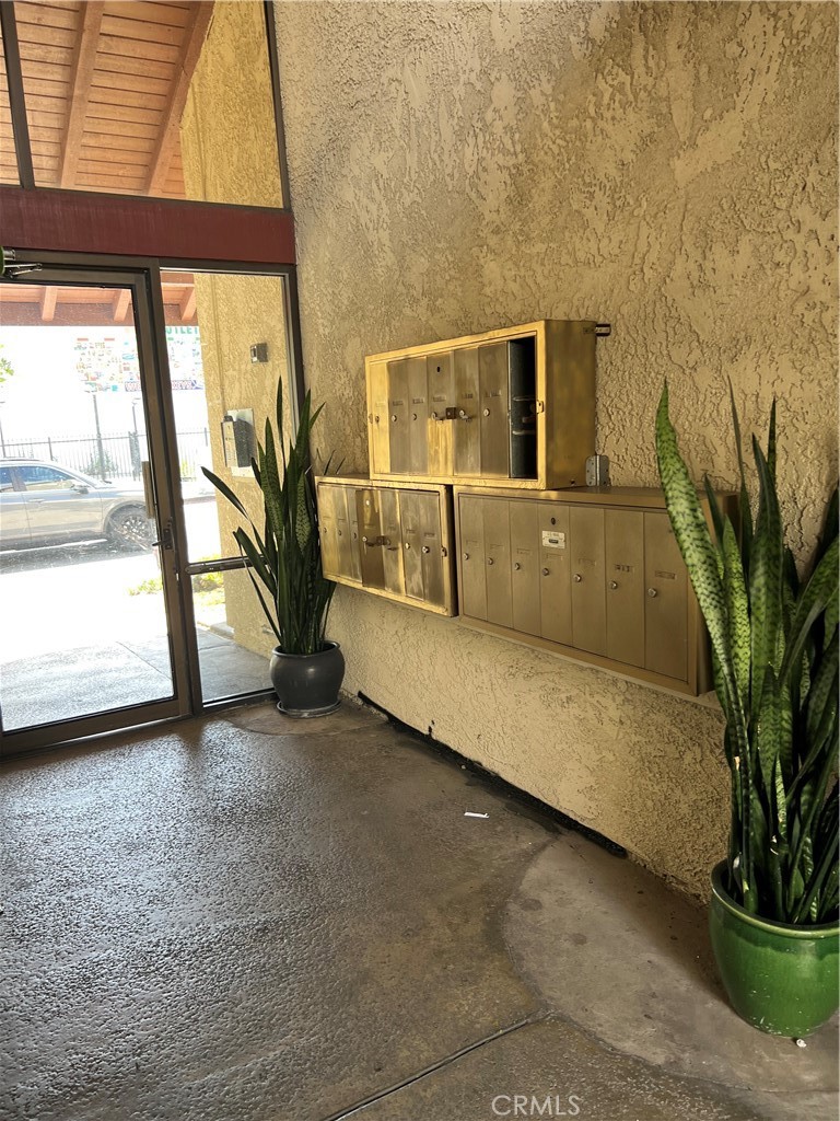 1001 Cherry, Unit 107 Long Beach, CA 90813 - Photo 13 of 38