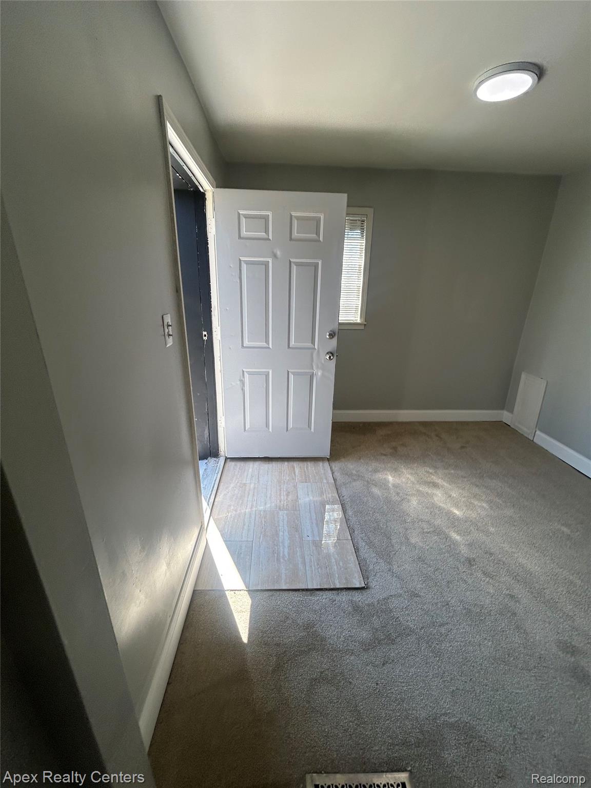 3158 Hickory Street Inkster, MI 48141 - Photo 11 of 15 IMG_2810.jpeg