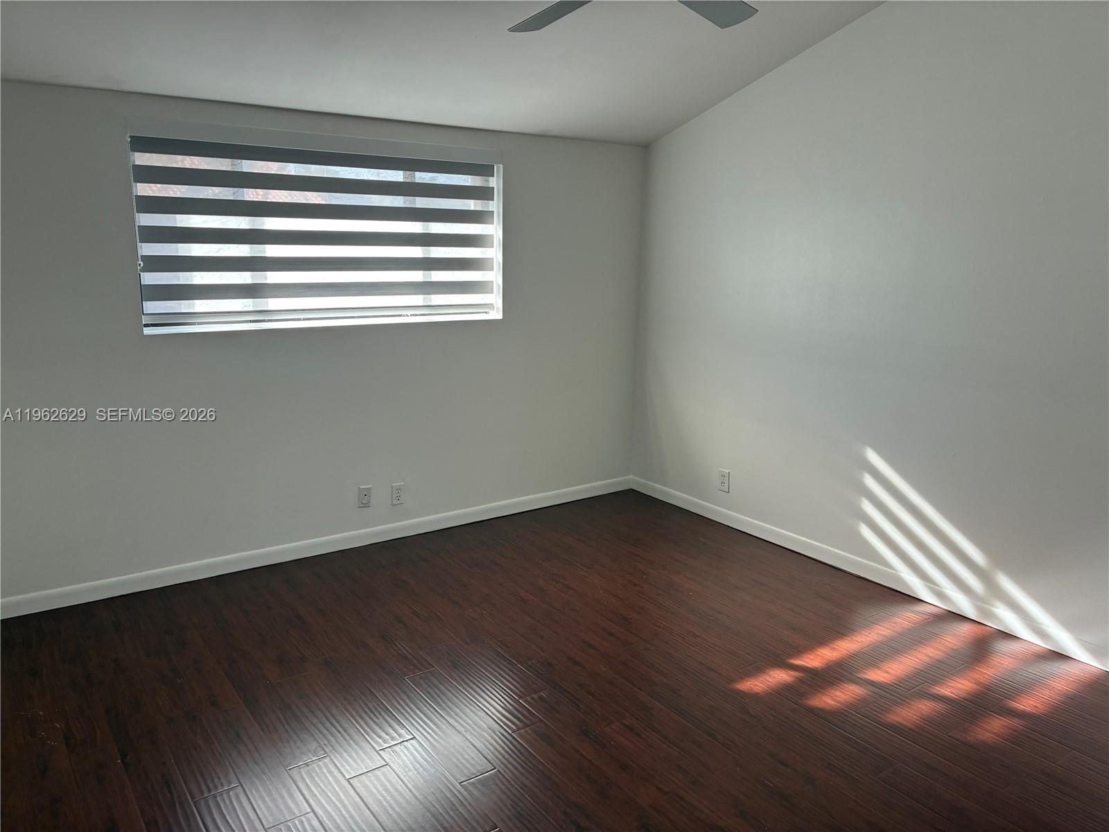 11611 Southwest 90th Terrace Miami, FL 33176 - Photo 13 of 20