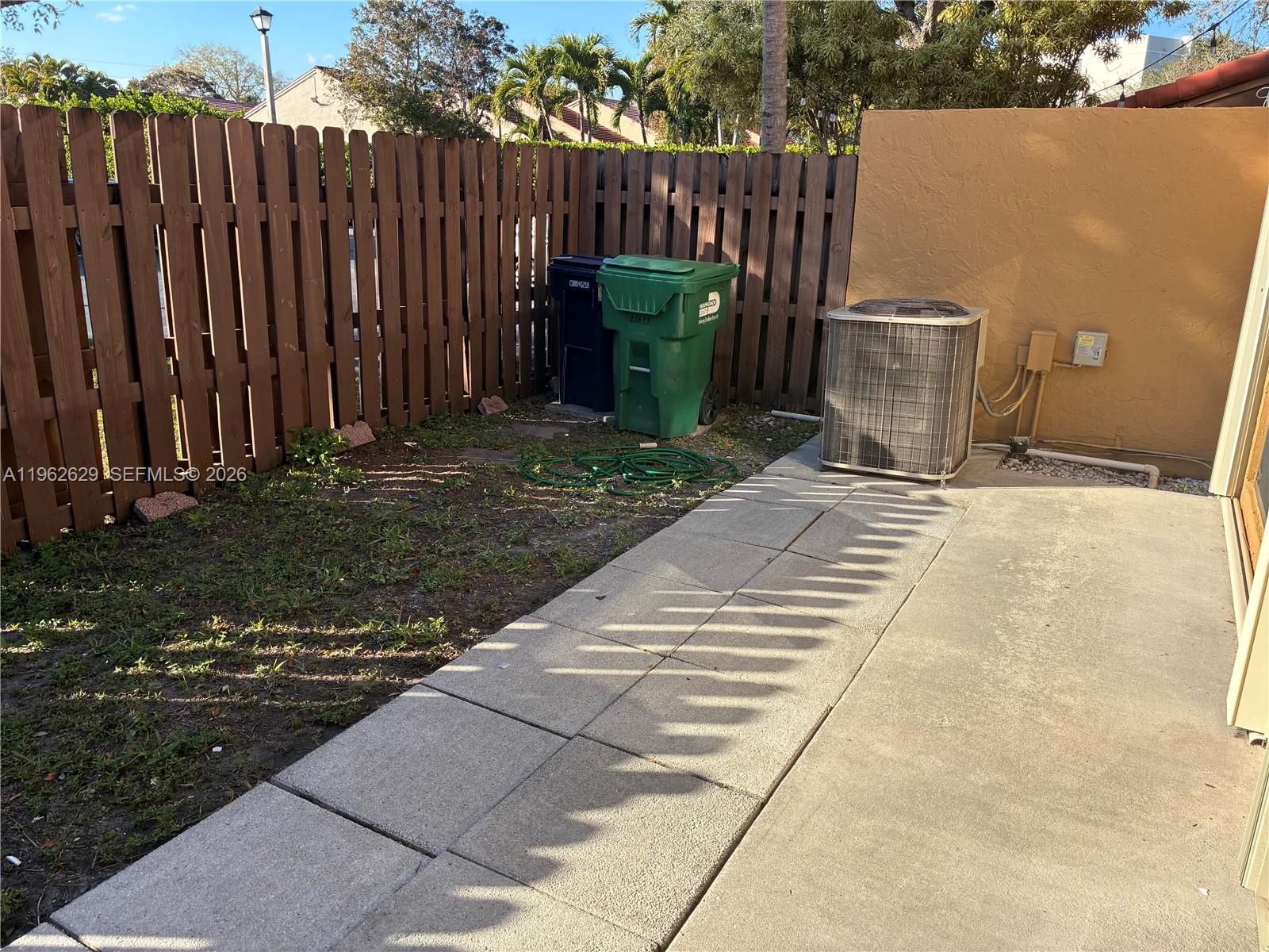 11611 Southwest 90th Terrace Miami, FL 33176 - Photo 20 of 20