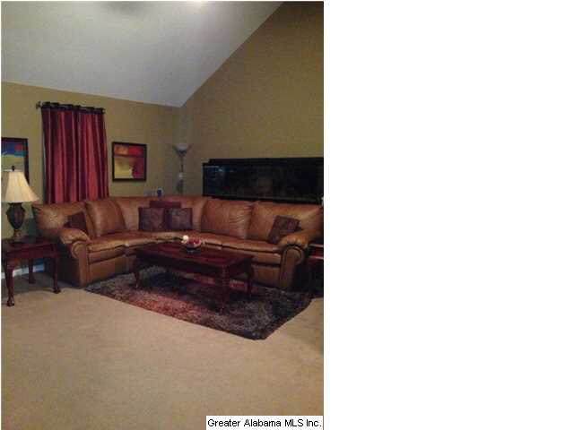 137 Horseshoe Circle Alabaster, AL 35007 - Photo 3 of 21