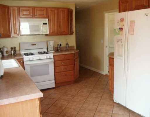 4 Angelwood Road Coventry, RI 02816 - Photo 3 of 8 Kitchen.