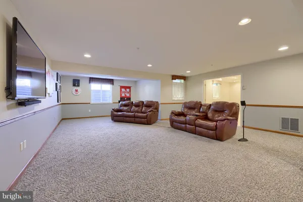 $480,000 | 1506 Sycamore Terrace, York, PA 17403