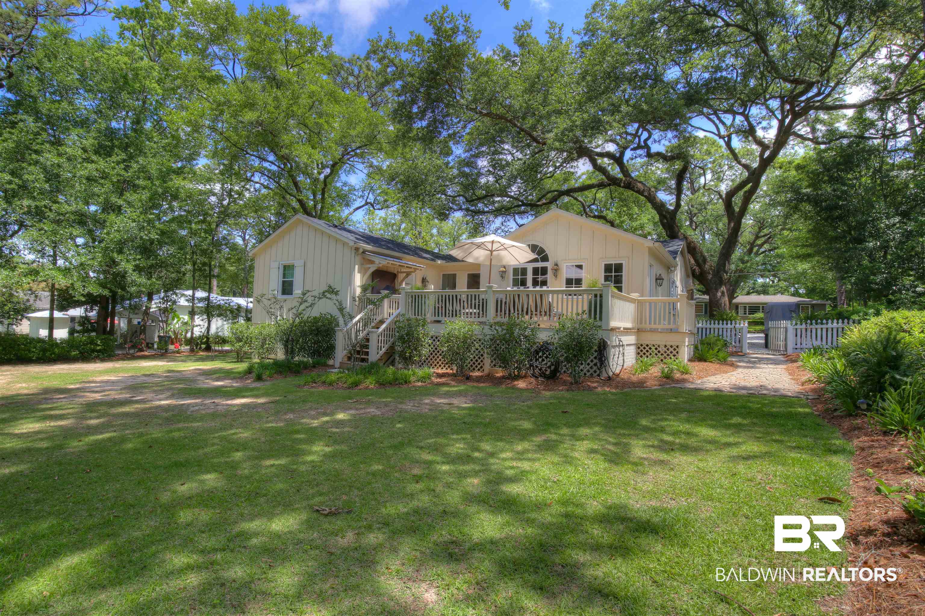 206 Pier Avenue Fairhope, AL 36532 - Photo 25 of 26 Back Yard