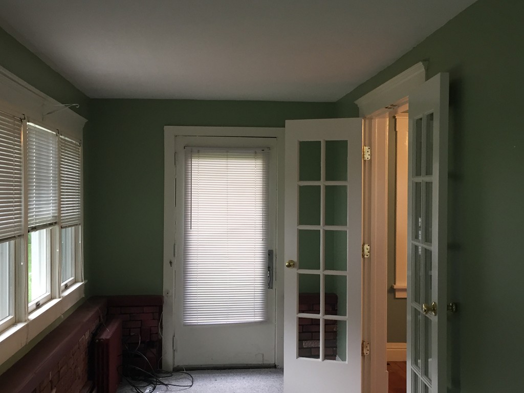 16 Arcadia Road Billerica, MA 01821 - Photo 10 of 21 Gallery Image 10