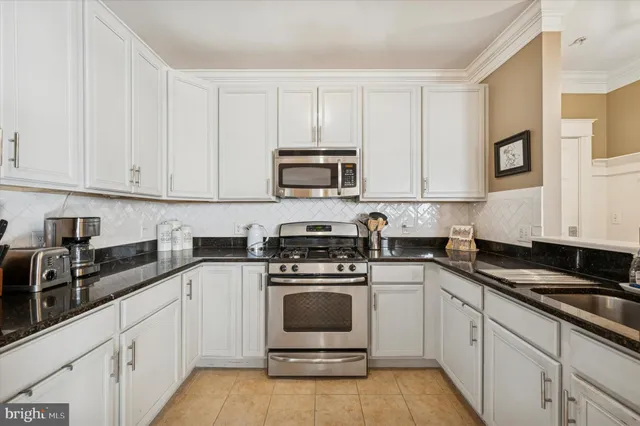 $389,000 | 350 West Elm Street, Unit 3316, Conshohocken, PA 19428