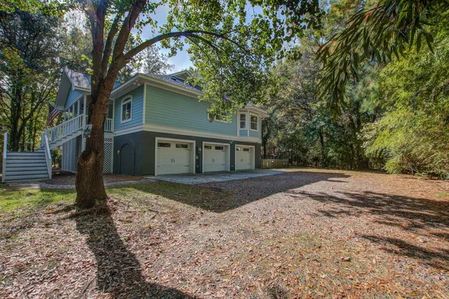 $5,750 | 515 Commonwealth Road, Mount Pleasant, SC 29466