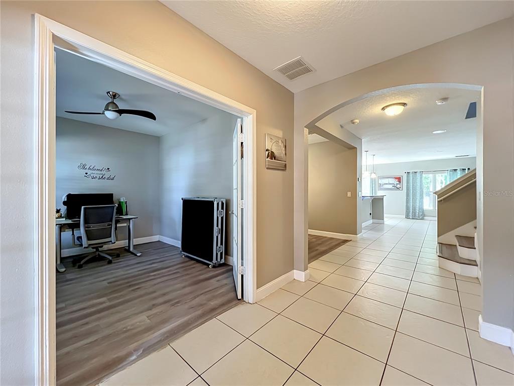 10672 Cabbage Tree Loop Orlando, FL 32825 - Photo 8 of 86