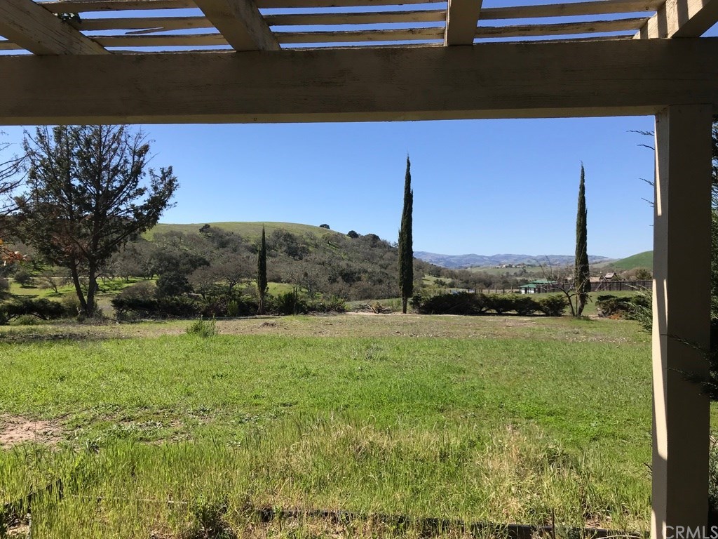 520 Lupine Lane Templeton, CA 93465 - Photo 8 of 25