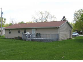 912 West Fortna Drive Rochester, IN 46975 - Photo 3 of 12 Gallery Image 3