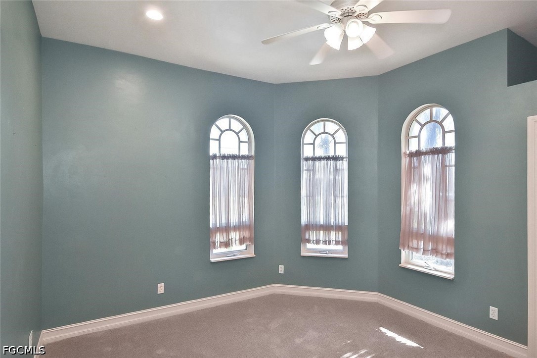 2808 Southwest 33rd Terrace Cape Coral, FL 33914 - Photo 32 of 44