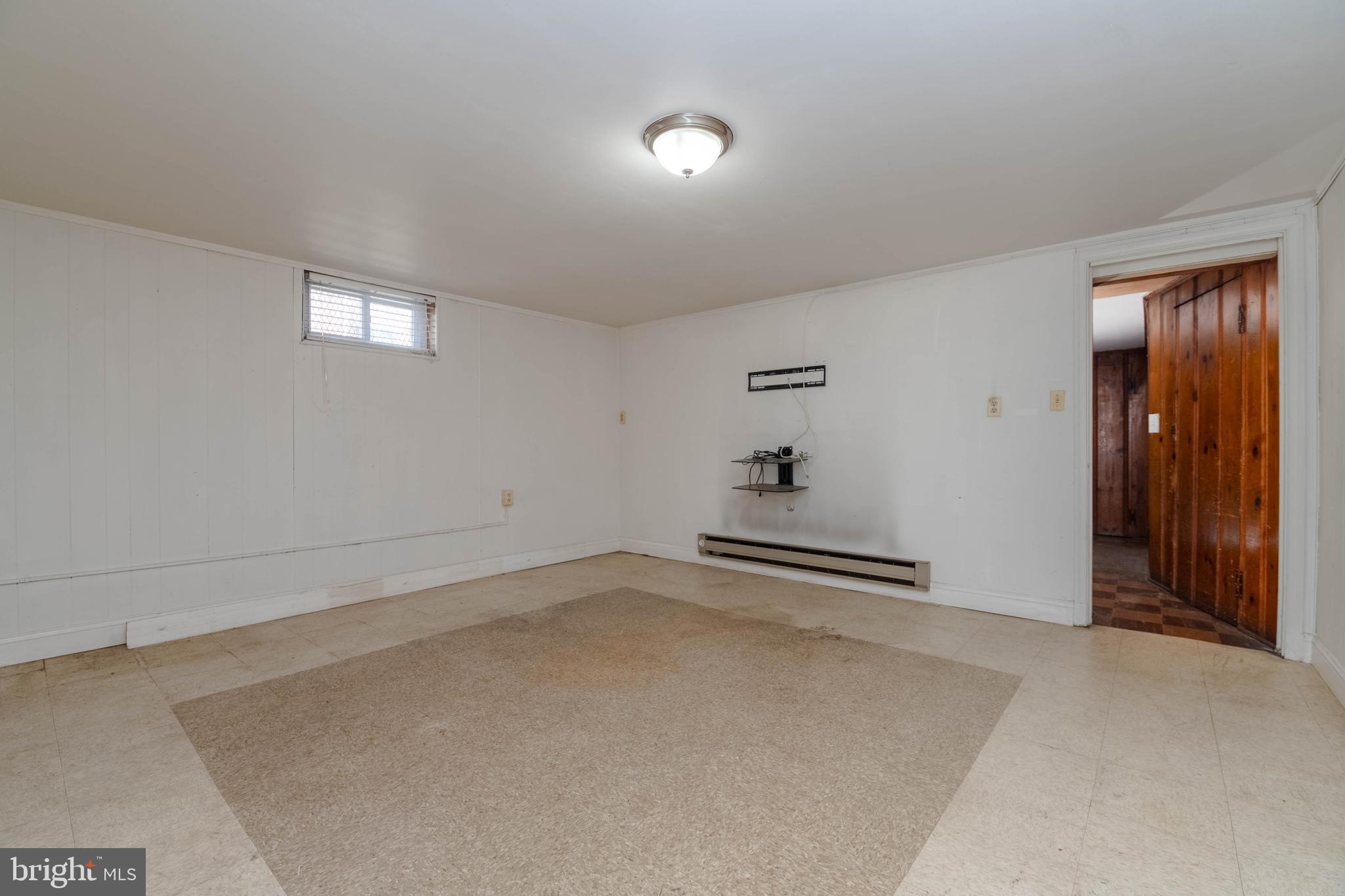 1517 North Potomac Street Baltimore, MD 21213 - Photo 32 of 44 a view of an empty room