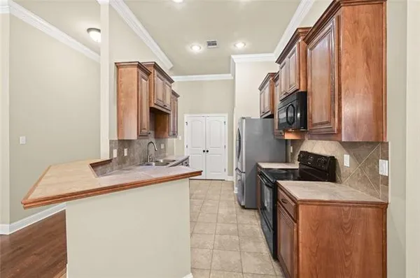 $262,000 | 1394 Rue Riviere Drive, Port Allen, LA 70767