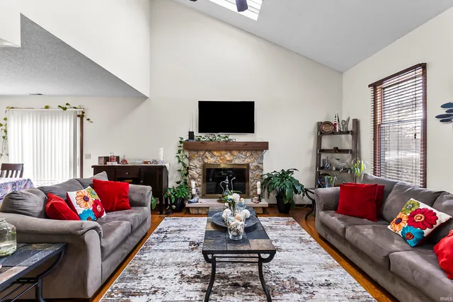 $182,900 | 6017 Sawmill Woods Drive, Fort Wayne, IN 46835