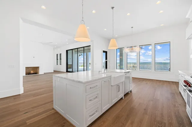 $5,795,000 | 480 Captains Circle, Destin, FL 32541