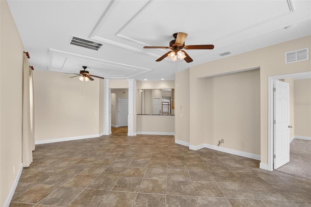 210 Shell Falls Drive Apollo Beach, FL 33572 - Photo 20 of 81