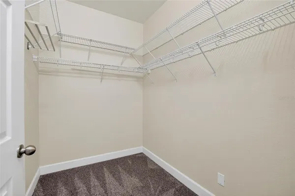 $2,300 | 210 Shell Falls Drive, Apollo Beach, FL 33572