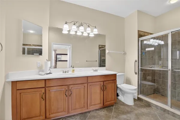 $2,300 | 210 Shell Falls Drive, Apollo Beach, FL 33572