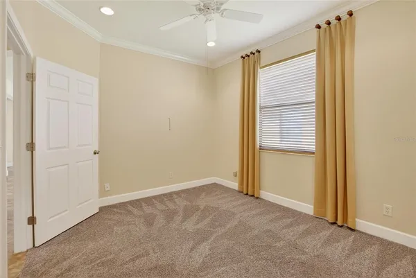 $2,300 | 210 Shell Falls Drive, Apollo Beach, FL 33572