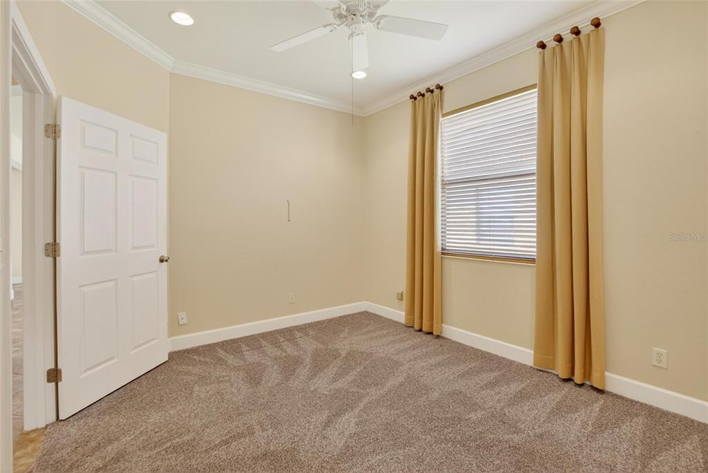 210 Shell Falls Drive Apollo Beach, FL 33572 - Photo 37 of 81