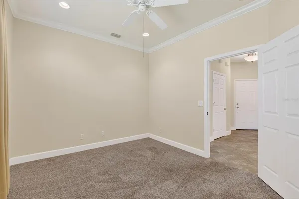 $2,300 | 210 Shell Falls Drive, Apollo Beach, FL 33572