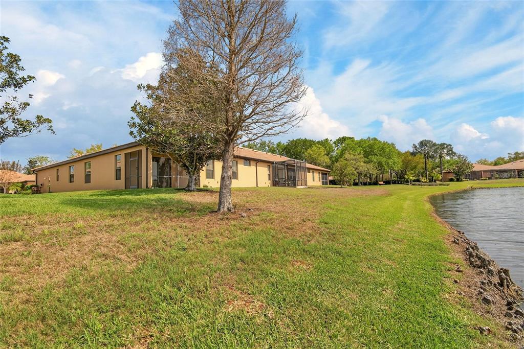 210 Shell Falls Drive Apollo Beach, FL 33572 - Photo 55 of 81