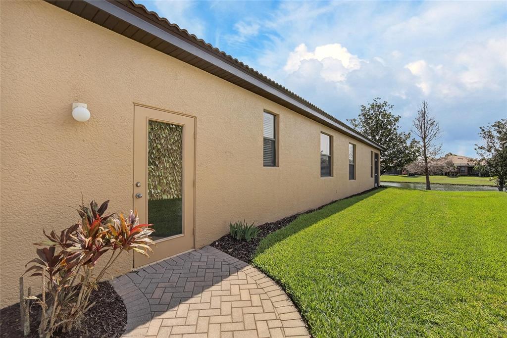 210 Shell Falls Drive Apollo Beach, FL 33572 - Photo 61 of 81