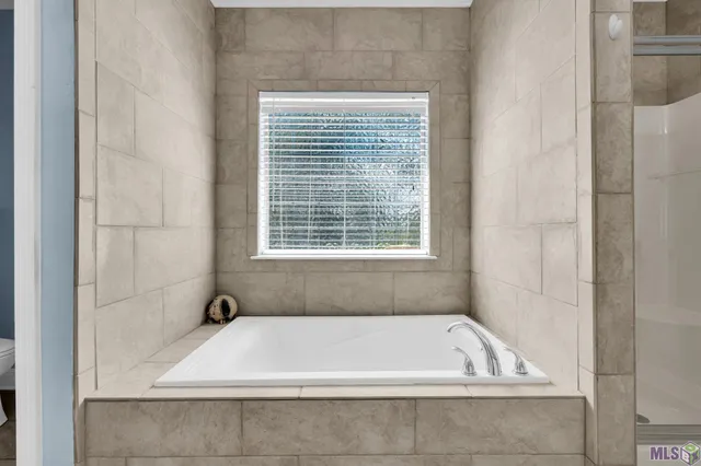 $385,000 | 30545 Cypress Glen Drive, Denham Springs, LA 70726