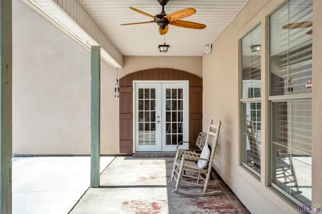 $385,000 | 30545 Cypress Glen Drive, Denham Springs, LA 70726