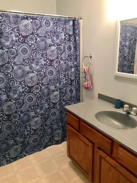 203 Waterville Road South China, ME 04358 - Photo 20 of 33 Full bath, second floor