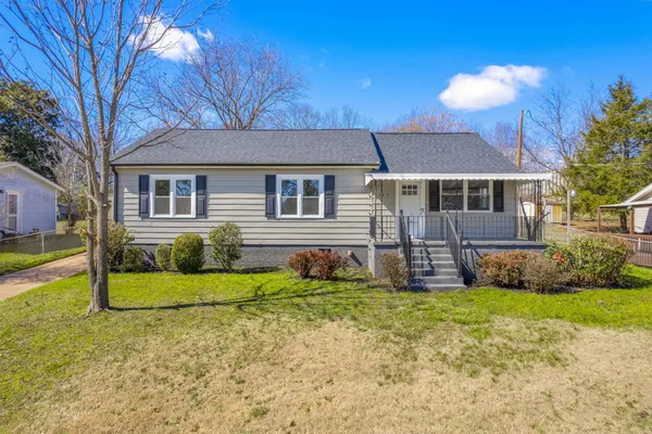 $319,000 | 107 Boyd Avenue, Simpsonville, SC 29681