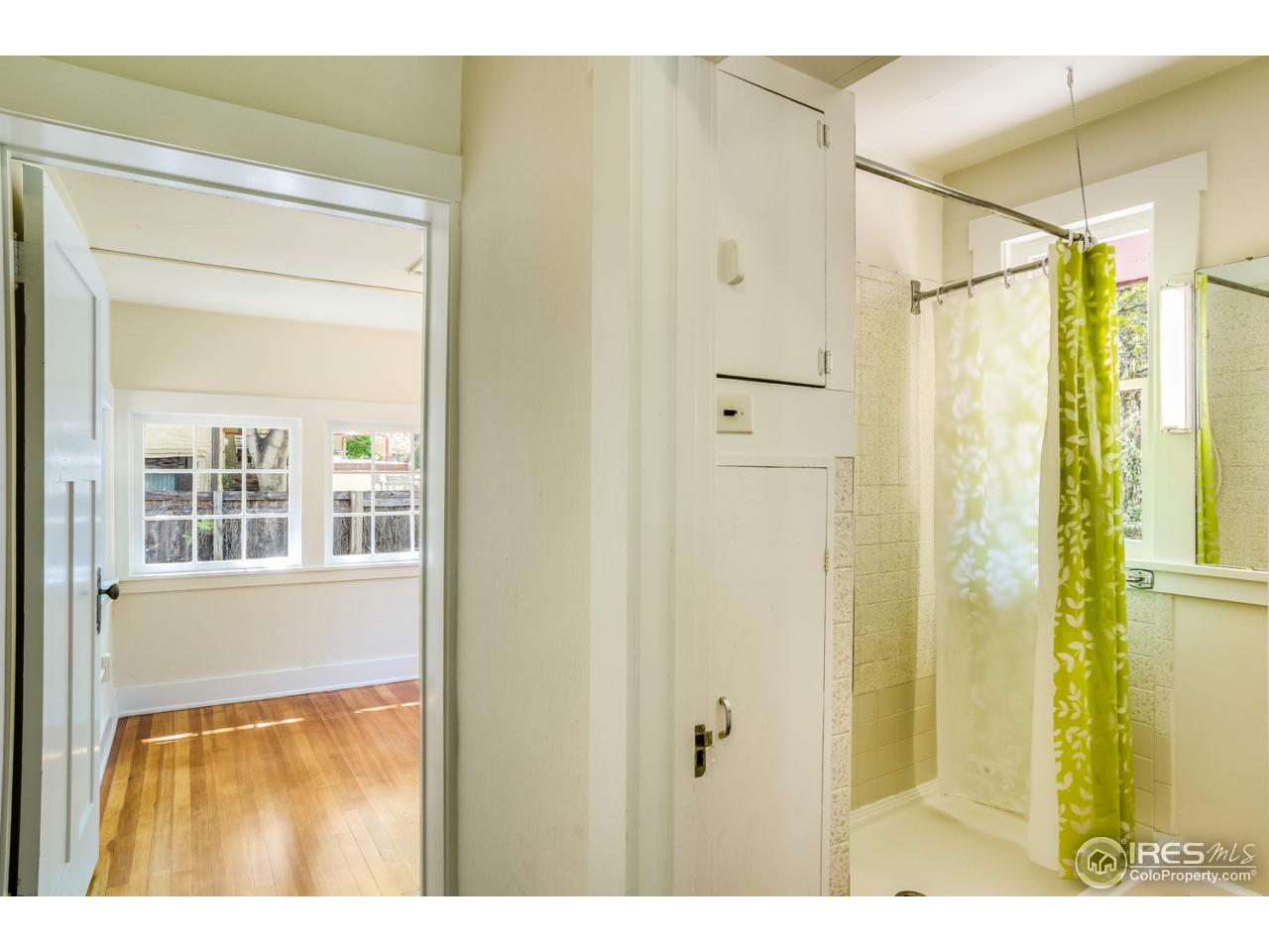 747 12th Street Boulder, CO 80302 - Photo 15 of 25 a view of a bathroom