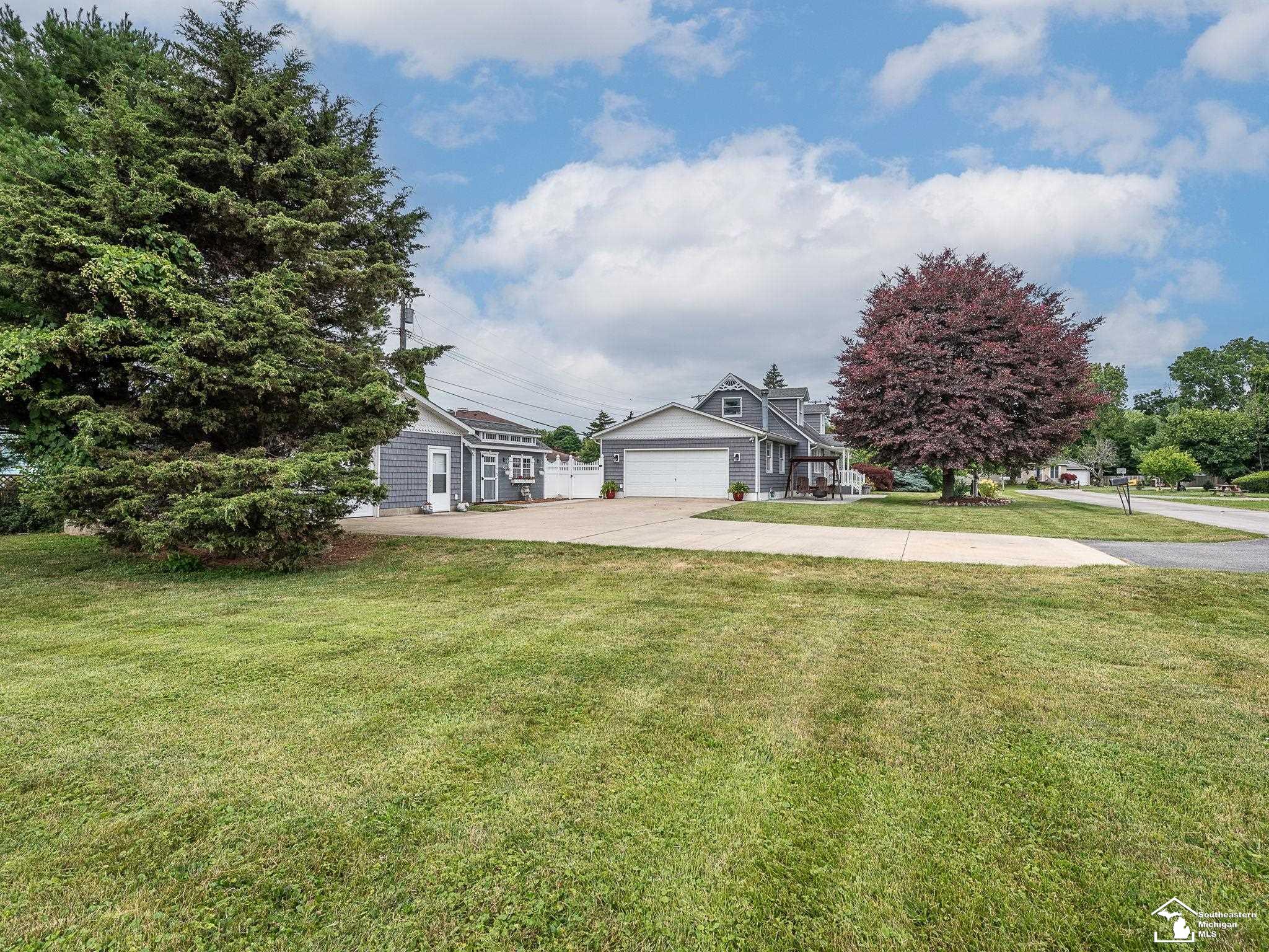 4369 Dixon Road Newport, MI 48166 - Photo 42 of 44 50147039-36b49991-b772-4389-bb2e-f8f6f688fdd5.JPG