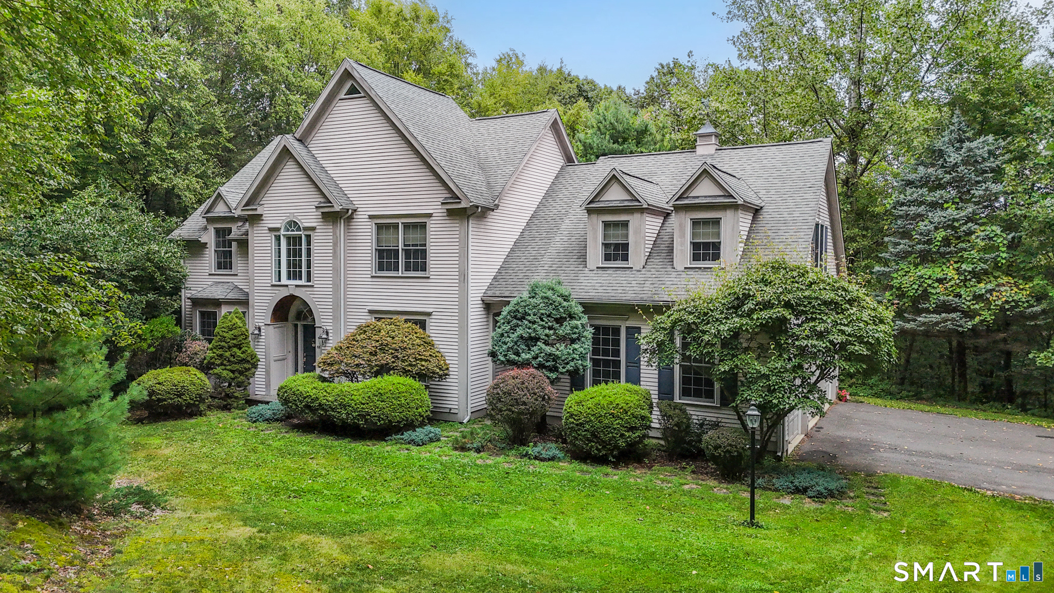 68 Hart Street Burlington, CT 06013 - Photo 2 of 38