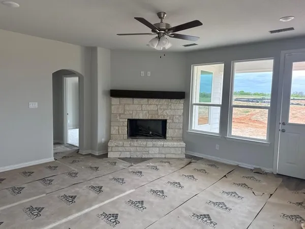 $374,525 | 1329 Frio Drive, Springtown, TX 76082