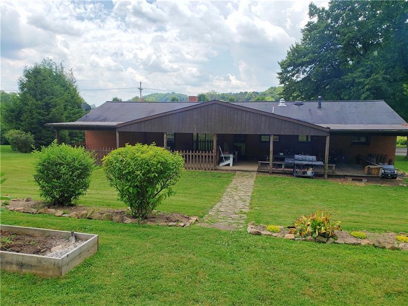 835 Indian Springs Road Indiana, PA 15701 - Photo 2 of 24
