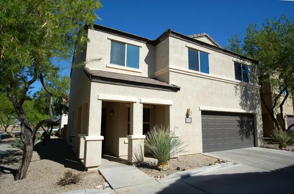 $1,950 | 5741 South Ladyslipper Place, Tucson, AZ 85747