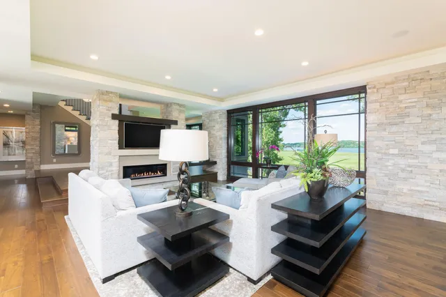 $3,250,000 | 3776 Woodland Cove Parkway, Minnetrista, MN 55331