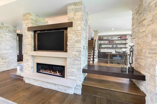 $3,250,000 | 3776 Woodland Cove Parkway, Minnetrista, MN 55331