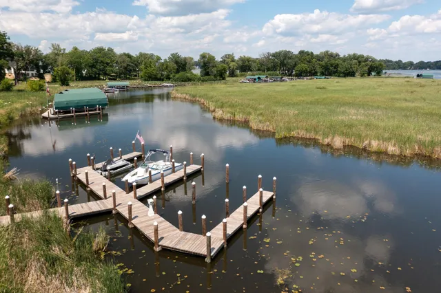 $3,250,000 | 3776 Woodland Cove Parkway, Minnetrista, MN 55331