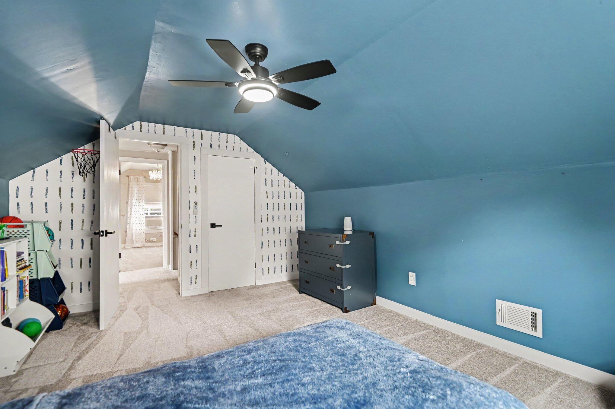 131 Edgewood Road Fort Mitchell, KY 41017 - Photo 19 of 26 020_file_4860