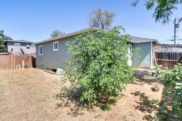 $375,000 | 2585 Beaumont Street, Sacramento, CA 95815