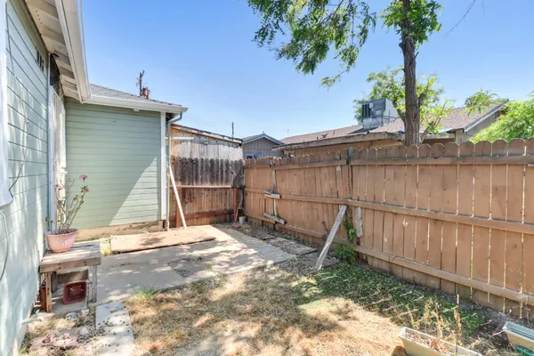 $375,000 | 2585 Beaumont Street, Sacramento, CA 95815